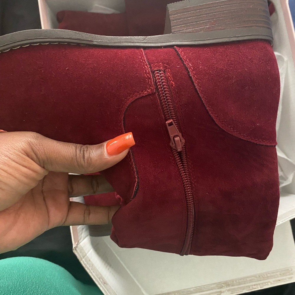 Justfab knee high women’s boots wine color